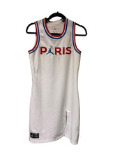 Load image into Gallery viewer, Jordan x PSG treyju kjóll (S)