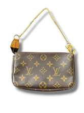 Load image into Gallery viewer, Louis Vuitton Mini Pochette bag