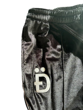 Load image into Gallery viewer, Döðlur velour track suit (S/M)