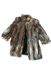 Load image into Gallery viewer, Vintage pels (OS)