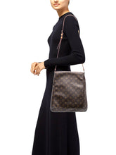 Load image into Gallery viewer, Louis Vuitton Musette Salsa bag