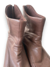 Load image into Gallery viewer, Diesel Leather Camel Boots (37)
