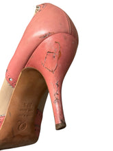 Load image into Gallery viewer, Alexander McQueen hælar (39.5)
