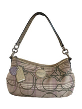 Load image into Gallery viewer, Coach shoulder bag purse

