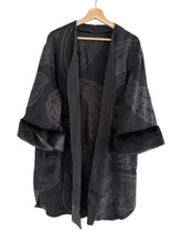 Load image into Gallery viewer, Gustav Denmark kimono (M)
