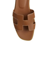 Load image into Gallery viewer, HERMÈS Leather Flat Sandals
