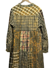 Load image into Gallery viewer, Aftur skyrtukjóll (L)
