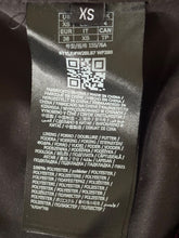 Load image into Gallery viewer, Guess faux fur (XS)
