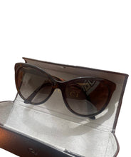 Load image into Gallery viewer, Gucci Sunglasses
