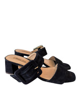 Load image into Gallery viewer, Massimo Dutti suede sandals (36)
