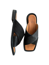 Load image into Gallery viewer, Billi Bi calf hair leather sandals (37)
