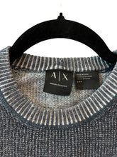 Load image into Gallery viewer, Armani Exchange crewneck peysa (S)
