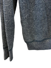 Load image into Gallery viewer, Armani Exchange crewneck peysa (S)
