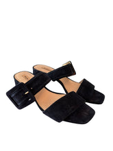Load image into Gallery viewer, Massimo Dutti suede sandals (36)
