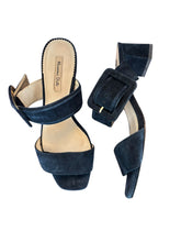 Load image into Gallery viewer, Massimo Dutti suede sandals (36)

