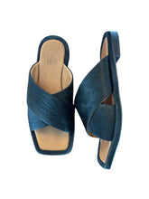 Load image into Gallery viewer, Billi Bi calf hair leather sandals (37)
