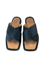 Load image into Gallery viewer, Billi Bi calf hair leather sandals (37)

