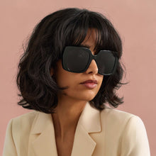 Load image into Gallery viewer, Christian Dior sólgleraugu
