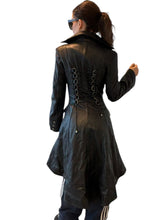 Load image into Gallery viewer, Vintage leður kápa (S)
