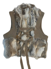 Load image into Gallery viewer, Vintage kanínu vesti (S)
