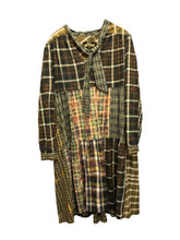 Load image into Gallery viewer, Aftur skyrtukjóll (L)
