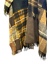 Load image into Gallery viewer, Aftur kasmír ullar slá (OS)
