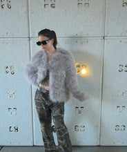 Load image into Gallery viewer, Stine Goya pels (S)
