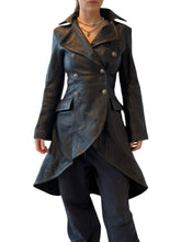 Load image into Gallery viewer, Vintage leður kápa (S)
