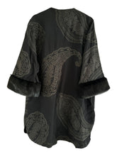 Load image into Gallery viewer, Gustav Denmark kimono (M)
