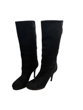 Load image into Gallery viewer, Balenciaga suede boots (36)
