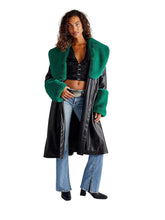 Load image into Gallery viewer, Jakke Bailey Faux Fur (36)
