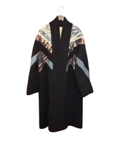 Load image into Gallery viewer, By Birta kápa (one size)
