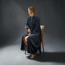 Load image into Gallery viewer, CP Shades velvet dress (S)
