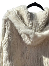 Load image into Gallery viewer, Vintage pels með hettu S/M
