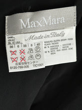 Load image into Gallery viewer, Max Mara kjóll (S)
