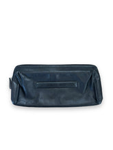 Load image into Gallery viewer, Hugo Boss leather clutch bag
